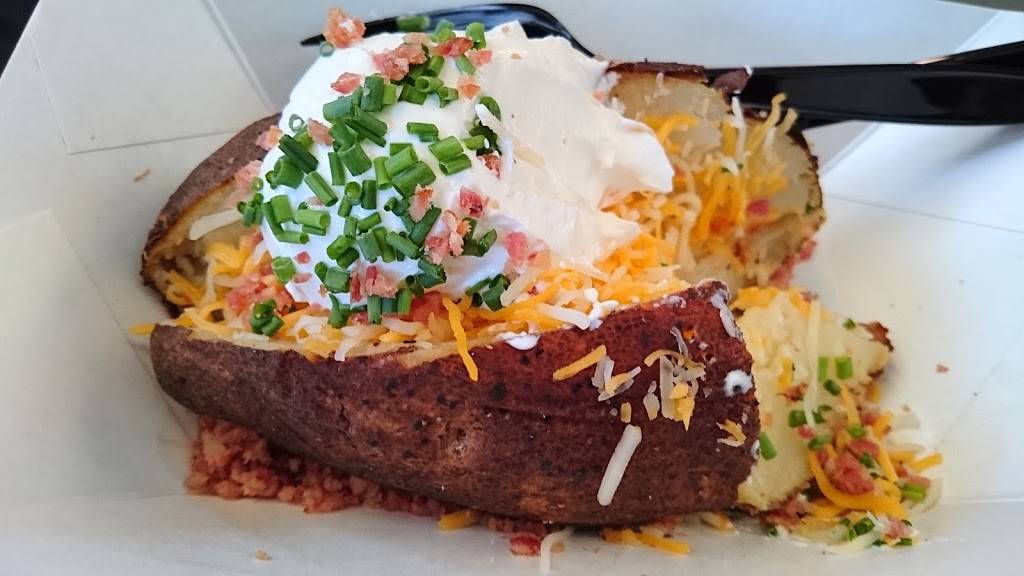 Troubadour Tavern | restaurant | 1313 S Harbor Blvd, Anaheim, CA 92802, USA | 7147813463 OR +1 714-781-3463