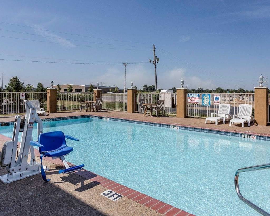 Quality Inn West Memphis I-40 | restaurant | 1009 S Service Rd, West Memphis, AR 72301, USA | 8707029000 OR +1 870-702-9000