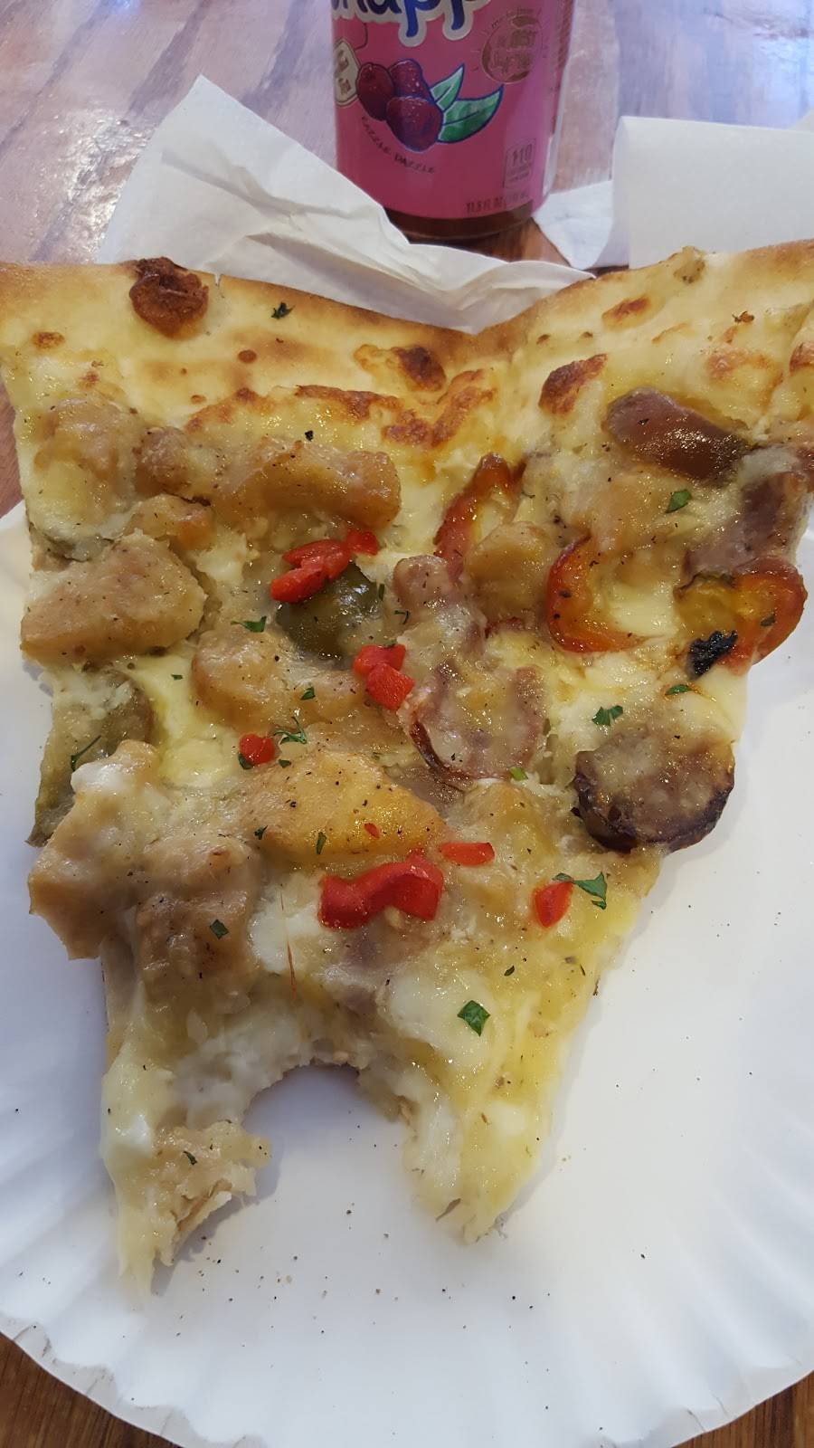 Gino’s Pizza | restaurant | 50 Pondfield Rd W, Bronxville, NY 10708, USA | 9149617460 OR +1 914-961-7460