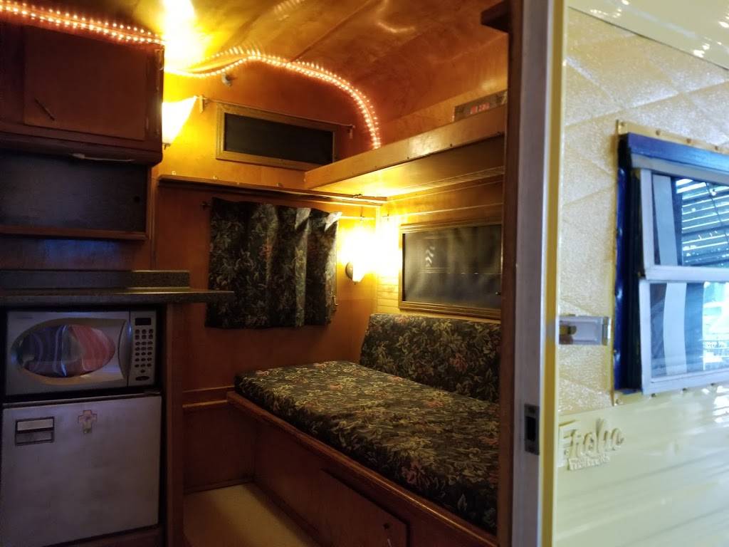 TBD Bar + Social | restaurant | 15 Ludwig Dr, Fairview Heights, IL 62208, USA | 6183979242 OR +1 618-397-9242