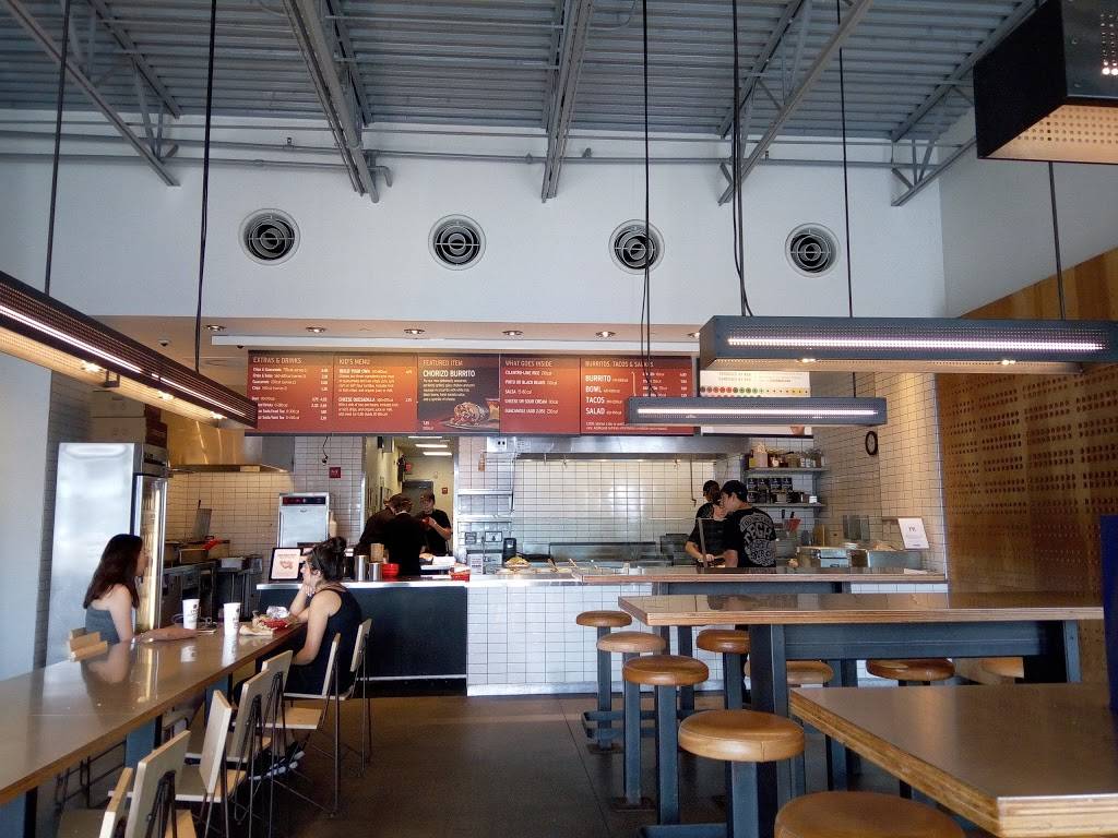 Chipotle Mexican Grill | restaurant | 926 S Willow St, Manchester, NH 03103, USA | 6036242084 OR +1 603-624-2084
