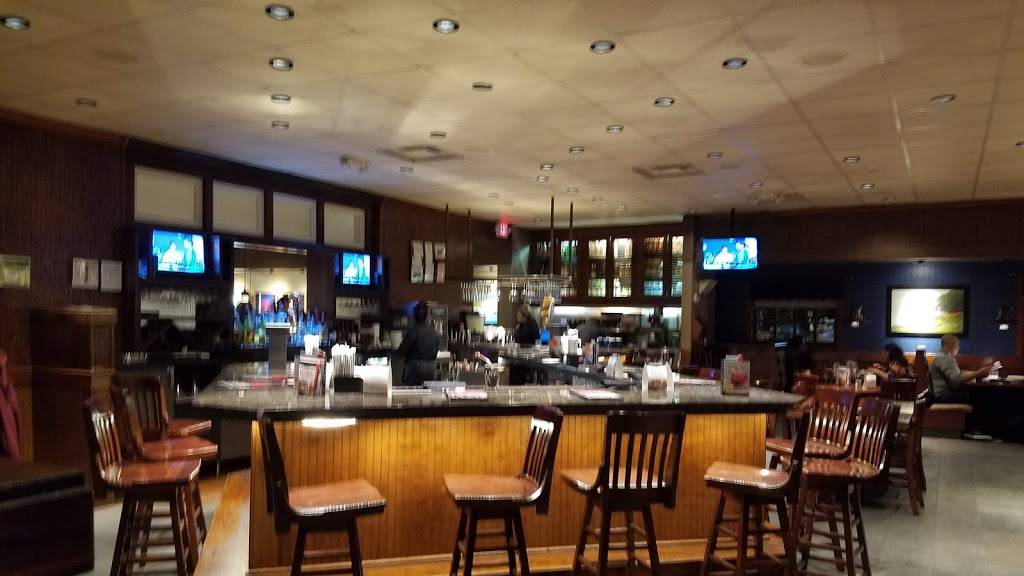 Red Lobster | restaurant | 4401 N Cumberland Ave, Norridge, IL 60706, USA | 7084567966 OR +1 708-456-7966
