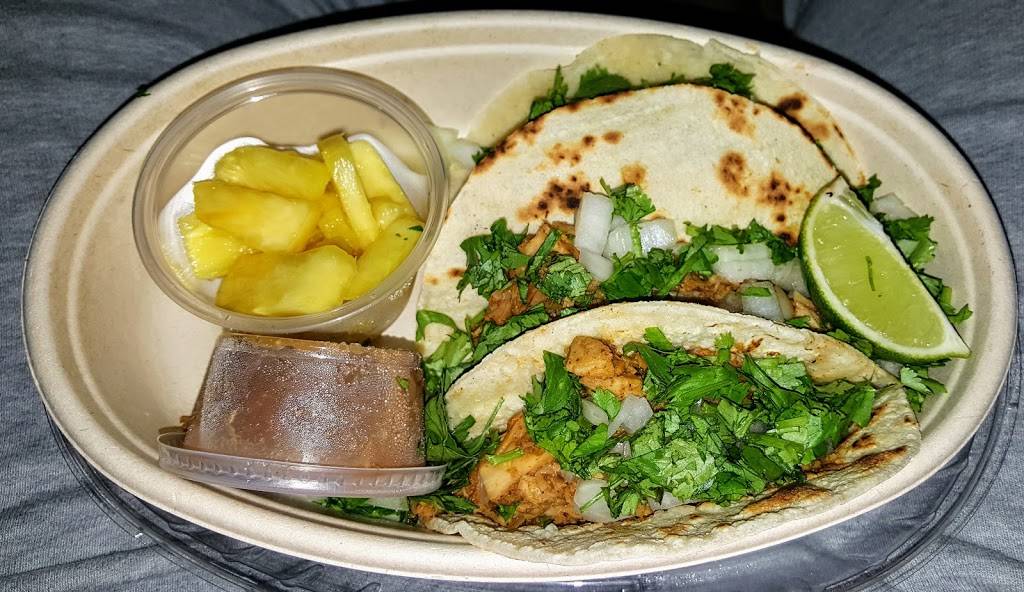 Peace. Love. & Eatz Smoothie Bar | restaurant | 324 E Belt Line Rd #205, DeSoto, TX 75115, USA | 4695677009 OR +1 469-567-7009