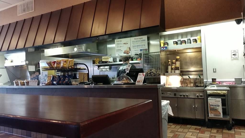 Penn Station East Coast Subs | meal takeaway | 10701 Harrison Ave, Harrison, OH 45030, USA | 5133677004 OR +1 513-367-7004