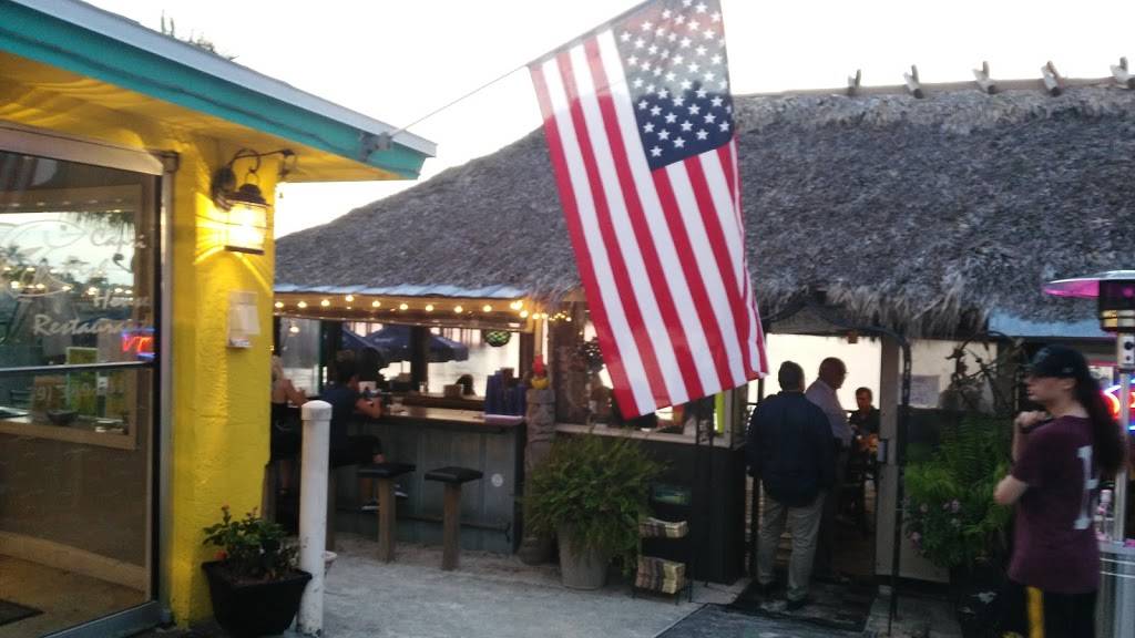 Capri Fish House | restaurant | 203 Capri Blvd, Naples, FL 34113, USA | 2393895555 OR +1 239-389-5555