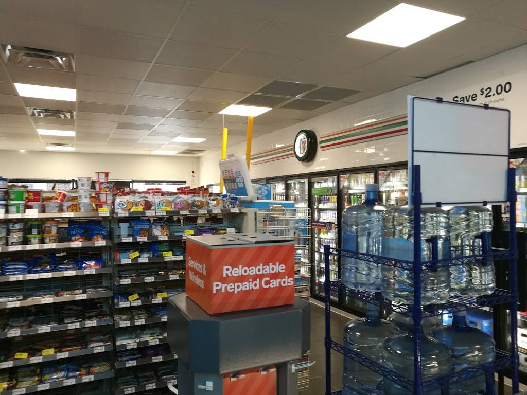 7-Eleven | bakery | 2025 W Spring Creek Pkwy, Plano, TX 75023, USA | 9725202900 OR +1 972-520-2900