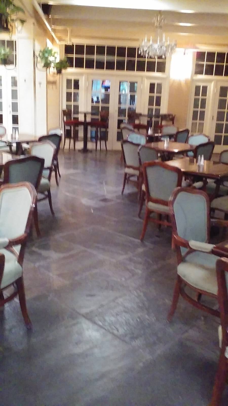 The Beer Garden Restaurant | restaurant | 101 N Jackson St, Starkville, MS 39759, USA | 6623235005 OR +1 662-323-5005