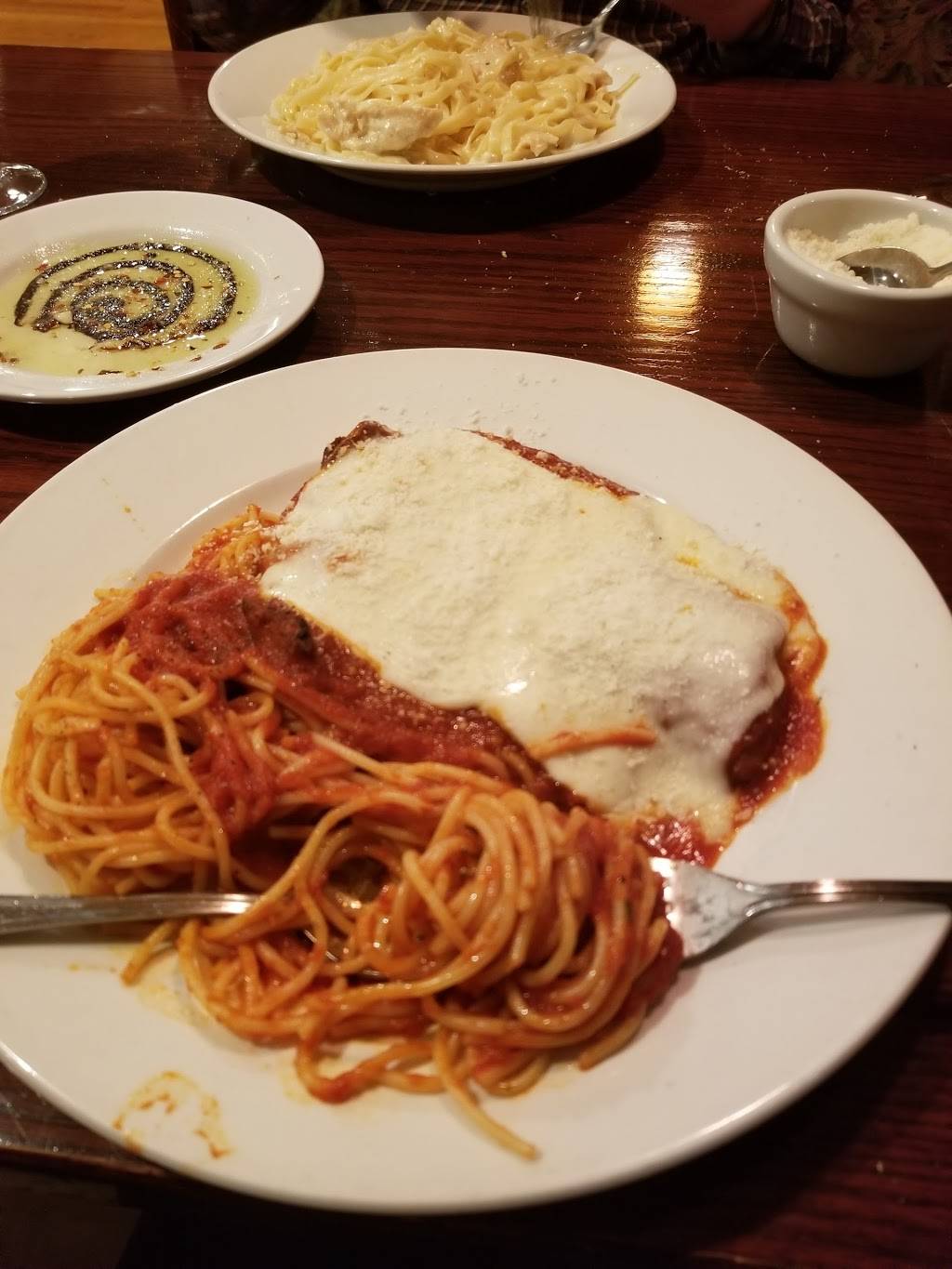 Pescatores Restaurant | restaurant | 1810 Wilmington Pike, Glen Mills, PA 19342, USA | 6103585454 OR +1 610-358-5454