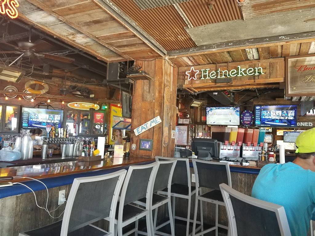 Lulus Bait Shack | restaurant | 17 S Atlantic Blvd, Fort Lauderdale, FL 33316, USA | 9544637425 OR +1 954-463-7425