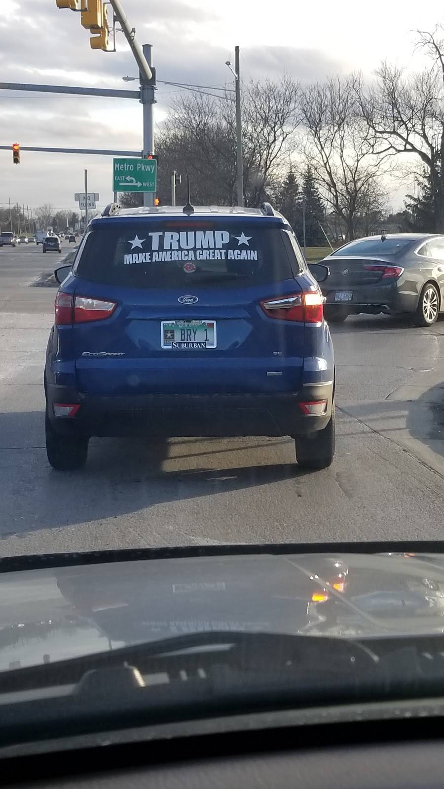 Winners Circle Bar & Grill | restaurant | 5879 Shea Rd, Township of Cottrellville, MI 48039, USA | 8107653868 OR +1 810-765-3868