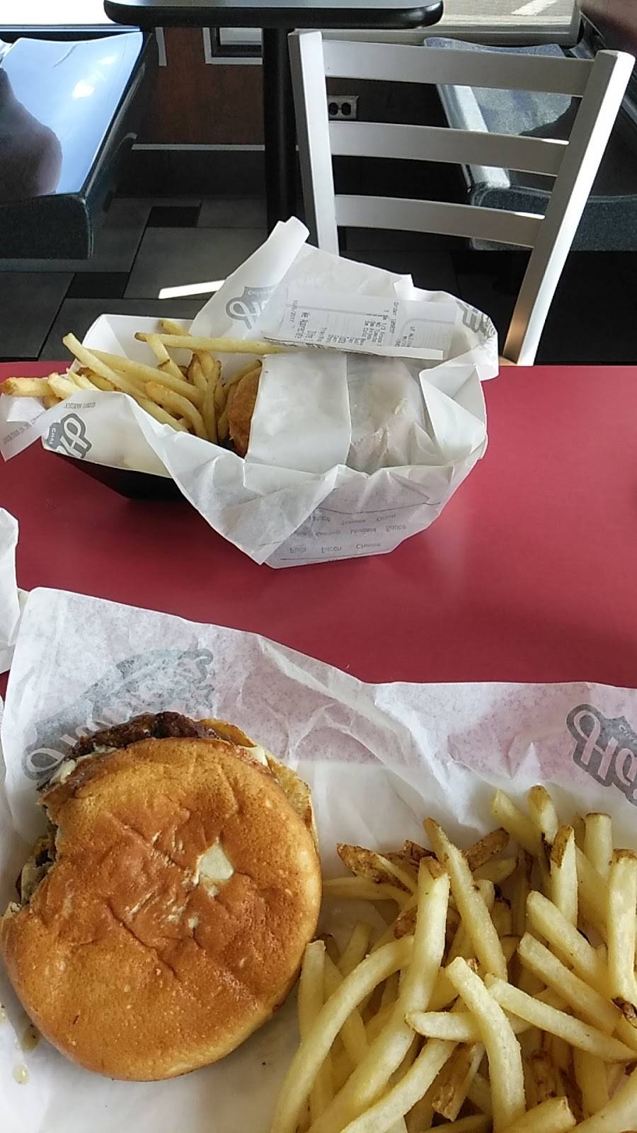 Hardees | restaurant | 2680 US-76, Mullins, SC 29574, USA | 8434230550 OR +1 843-423-0550