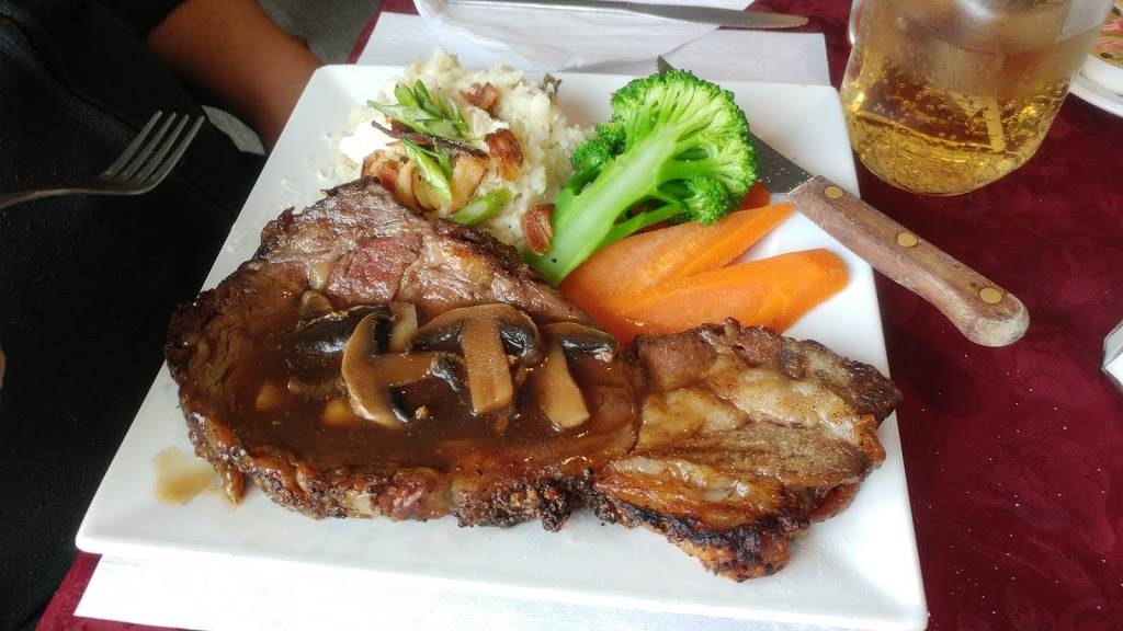 Cedar Valley Golf & Country Club & The Clubhouse Cafe | restaurant | 7041 County Rd 29, Brockville, ON K6V 5T4, Canada | 6133422158 OR +1 613-342-2158