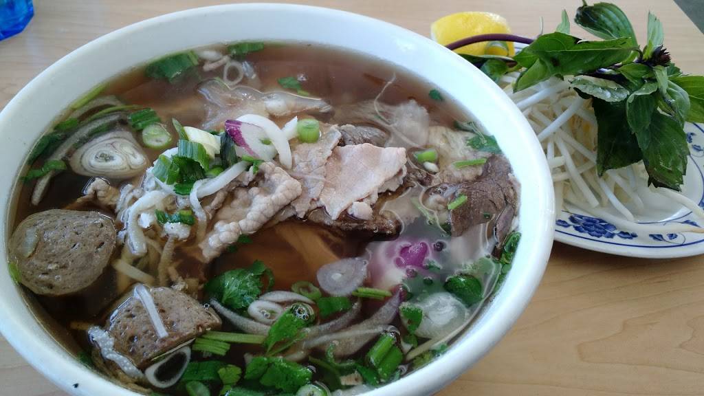 Pho Ty Restaurant | restaurant | 21849 Mission Blvd, Hayward, CA 94541, USA | 5108810928 OR +1 510-881-0928