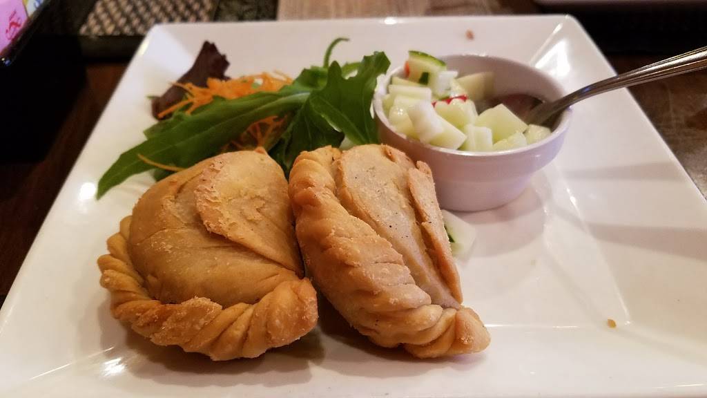 Thai Flavor Restaurant | restaurant | 56 Saint Patricks Sq, Waldorf, MD 20603, USA | 3018852299 OR +1 301-885-2299