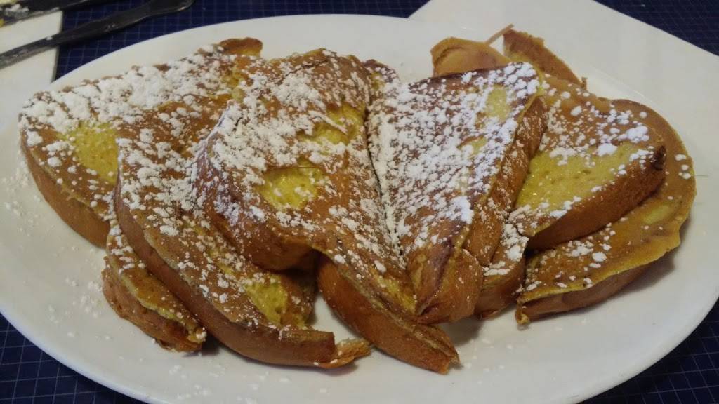 Walkers Restaurant & Bakery | restaurant | 813 Park Ave, Beaver Dam, WI 53916, USA | 9208859041 OR +1 920-885-9041