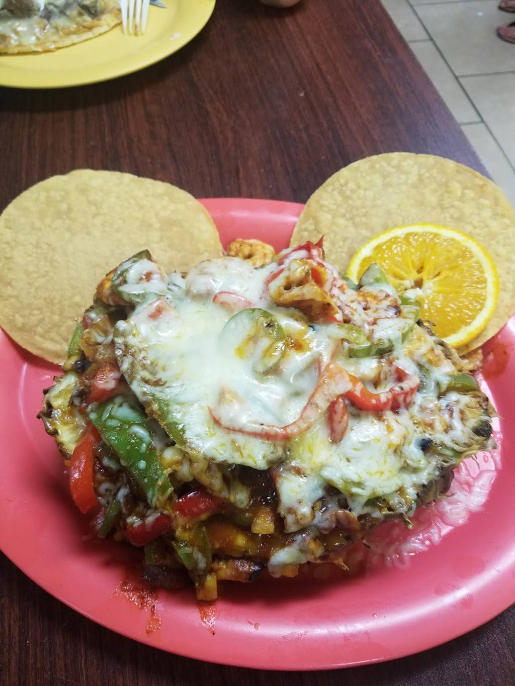 Taqueria El Huarache | restaurant | 3115 R St, Merced, CA 95348, USA | 2097231488 OR +1 209-723-1488