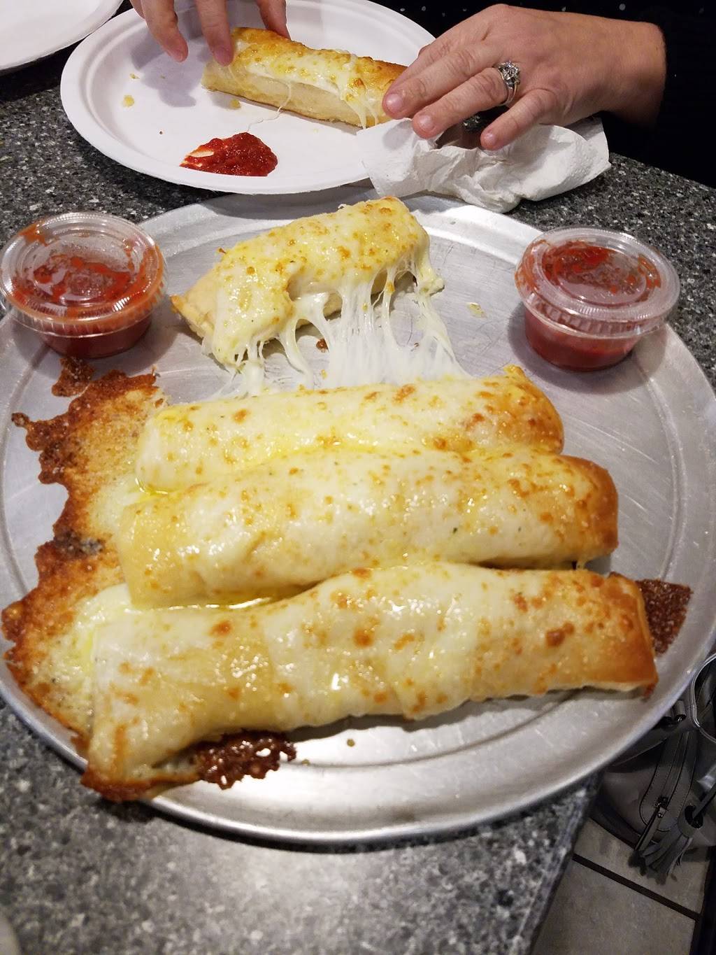 Knollas Pizza Maize | restaurant | 4041 N Maize Rd #200, Maize, KS 67101, USA | 3167224662 OR +1 316-722-4662