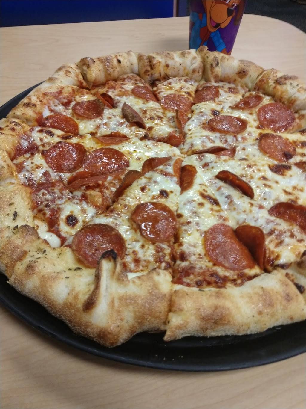 Chuck E. Cheeses | restaurant | 4725 Northwest Hwy, Crystal Lake, IL 60014, USA | 8154557463 OR +1 815-455-7463