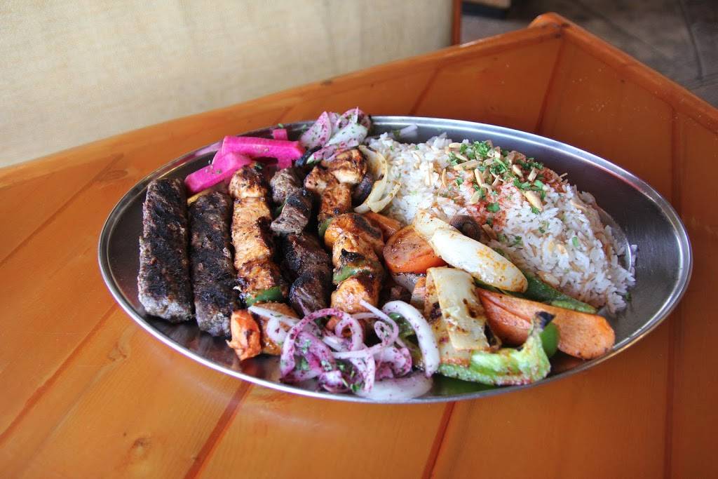 Ollies Lebanese Cuisine | restaurant | 16351 Ford Rd #100, Dearborn, MI 48126, USA | 3132531010 OR +1 313-253-1010