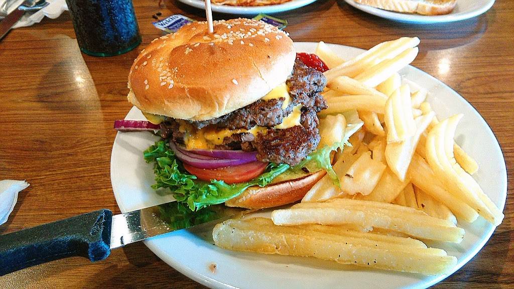 Dennys | restaurant | 4330, Aurora, IL 60504, USA | 6308513063 OR +1 630-851-3063