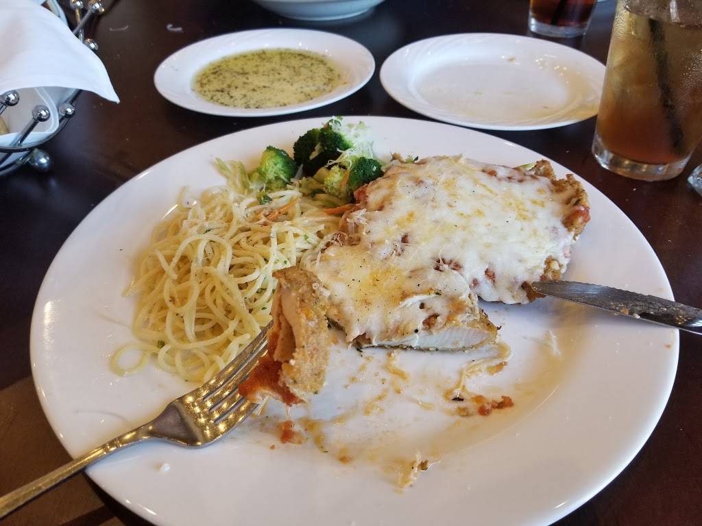 Aldino at The Vineyard | restaurant | 1203 North Loop 1604 W at Blanco, San Antonio, TX 78258, USA | 2103400000 OR +1 210-340-0000