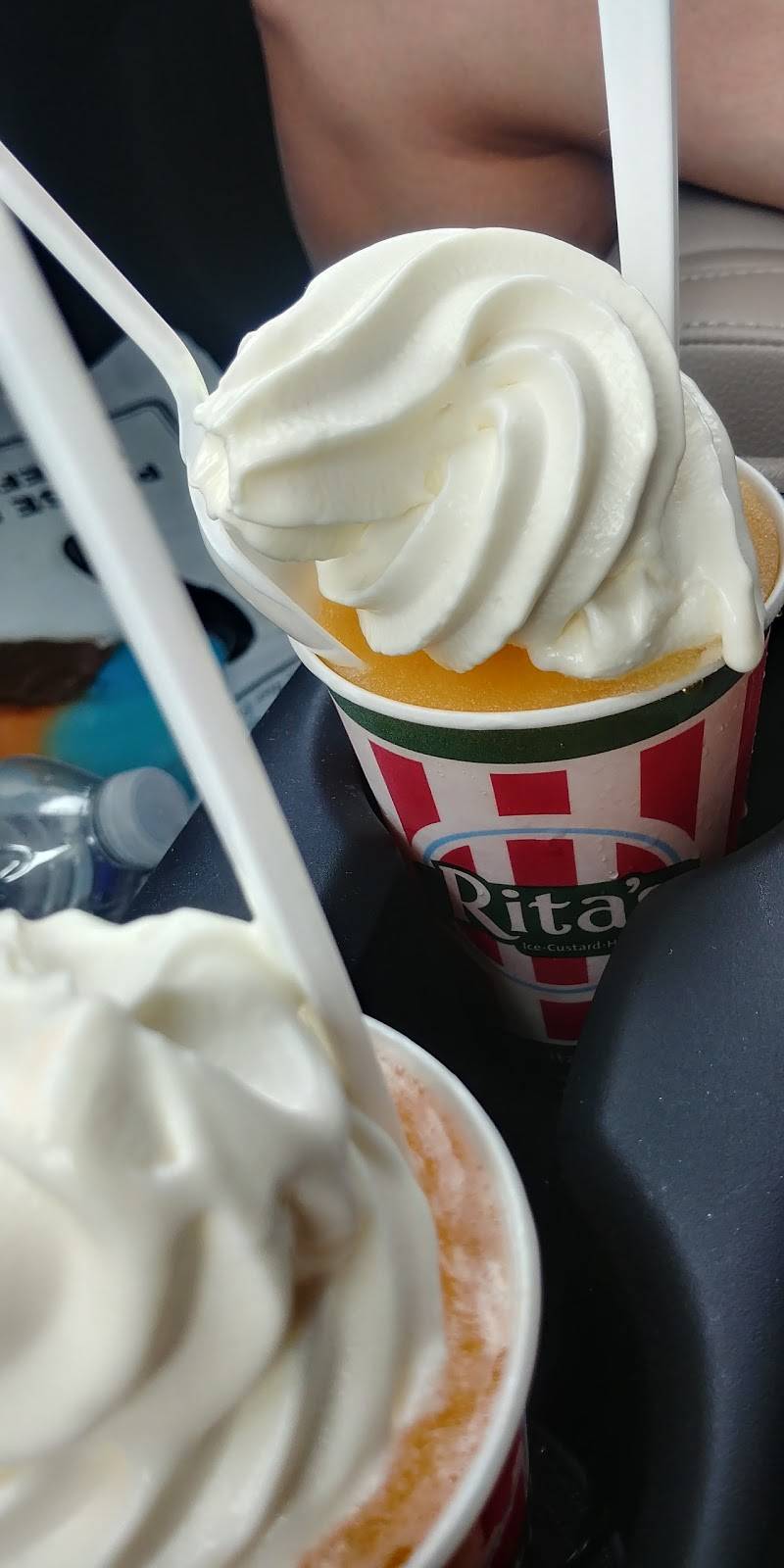 Ritas Italian Ice & Frozen Custard | restaurant | 4101 Coastal Hwy, Ocean City, MD 21842, USA | 4105242875 OR +1 410-524-2875