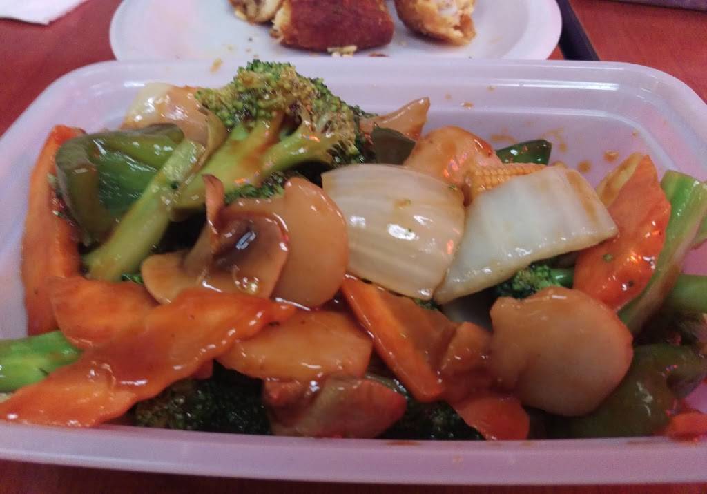 Lucky Chen | restaurant | 1266 Broadway, Brooklyn, NY 11221, USA | 7185733780 OR +1 718-573-3780