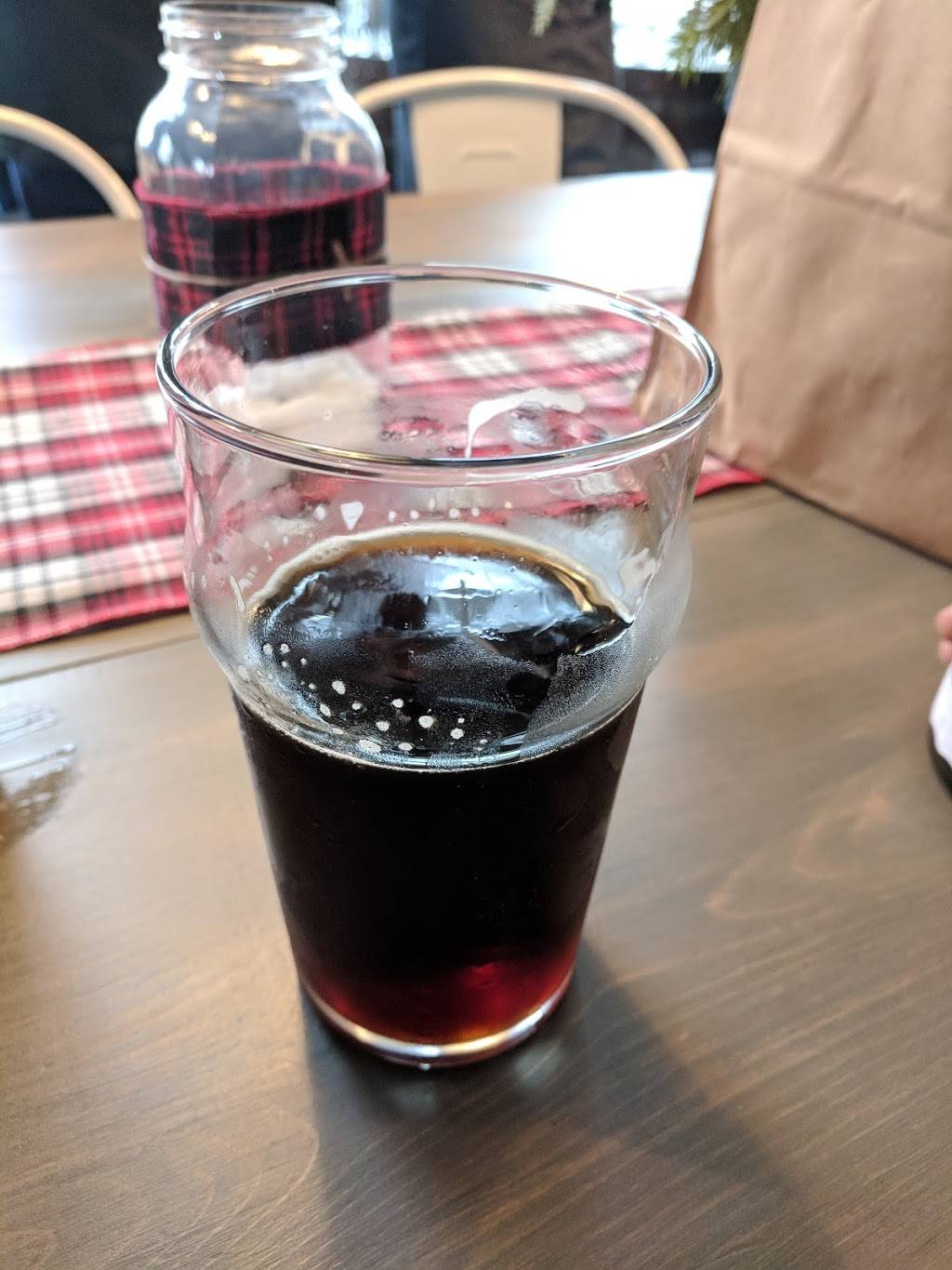 Brasserie distillerie Champ Libre | restaurant | 260 Boulevard Saint-Jean-Baptiste, Mercier, QC J6R 2B8, Canada | 4505073533 OR +1 450-507-3533