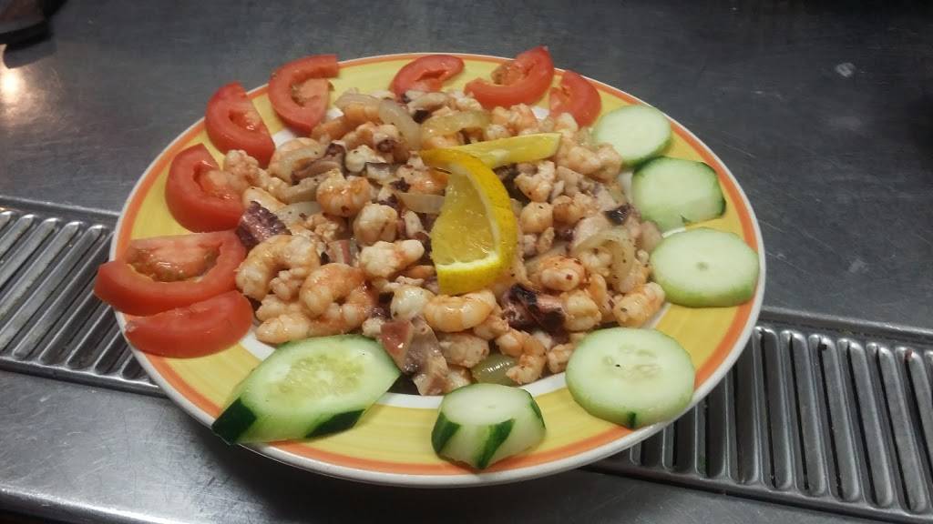 Casa Lara Restaurant | restaurant | 7 Clock Tower Dr, Countryside, IL 60525, USA | 2242762288 OR +1 224-276-2288