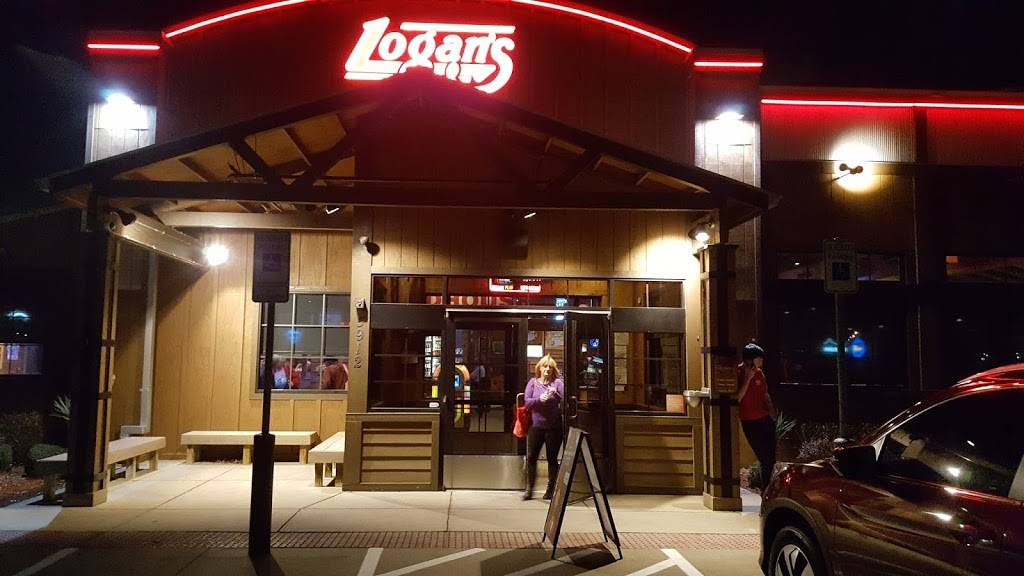 Logans Roadhouse | restaurant | 5912 Quebec St, Fort Worth, TX 76135, USA | 8172370405 OR +1 817-237-0405