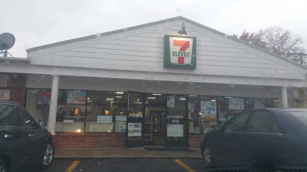 7-Eleven | bakery | 2108 Mt Vernon Ave, Alexandria, VA 22301, USA | 7036841943 OR +1 703-684-1943
