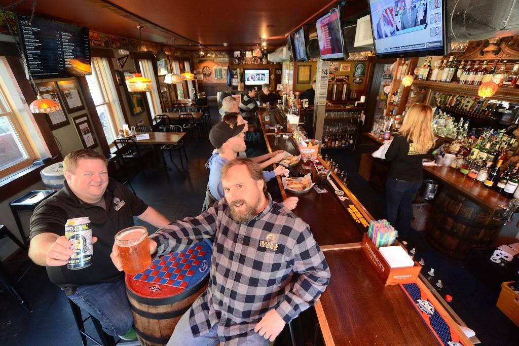 The Barrelhouse | restaurant | 68 Beekman St, Saratoga Springs, NY 12866, USA | 5188711502 OR +1 518-871-1502