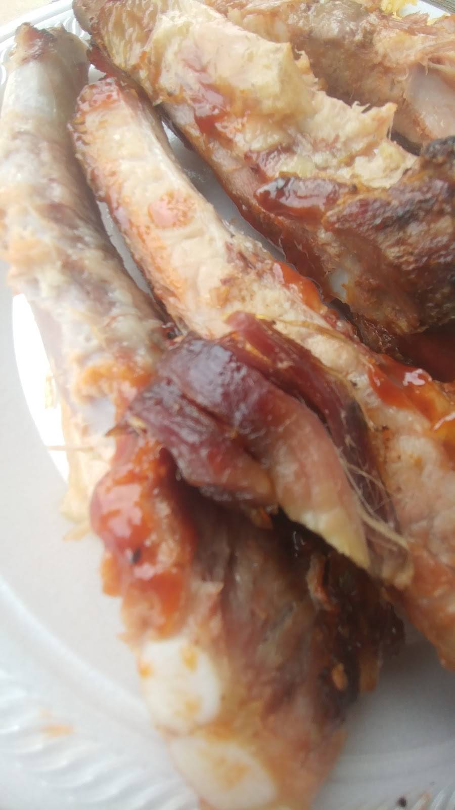 Heads BBQ | restaurant | 1055 Dorris Winters Rd, Chapmansboro, TN 37035, USA | 6152478621 OR +1 615-247-8621