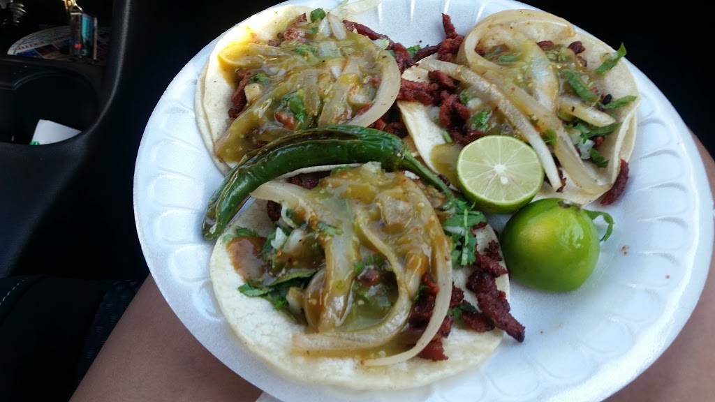 Solorios Produce | restaurant | 1284 S C St, Oxnard, CA 93033, USA | 8058324792 OR +1 805-832-4792