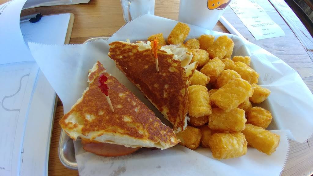 Tophers Rock N Roll Grill | restaurant | 3320 Hardy St, Hattiesburg, MS 39401, USA | 6012555035 OR +1 601-255-5035