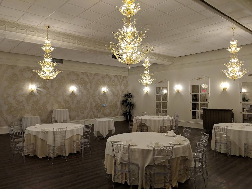 Alla Famiglia | restaurant | 804 E Warrington Ave, Pittsburgh, PA 15210, USA | 4124881440 OR +1 412-488-1440