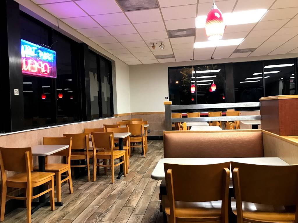 Wendys | restaurant | 2200 West St Road, FL-434, Longwood, FL 32779, USA | 4078656433 OR +1 407-865-6433