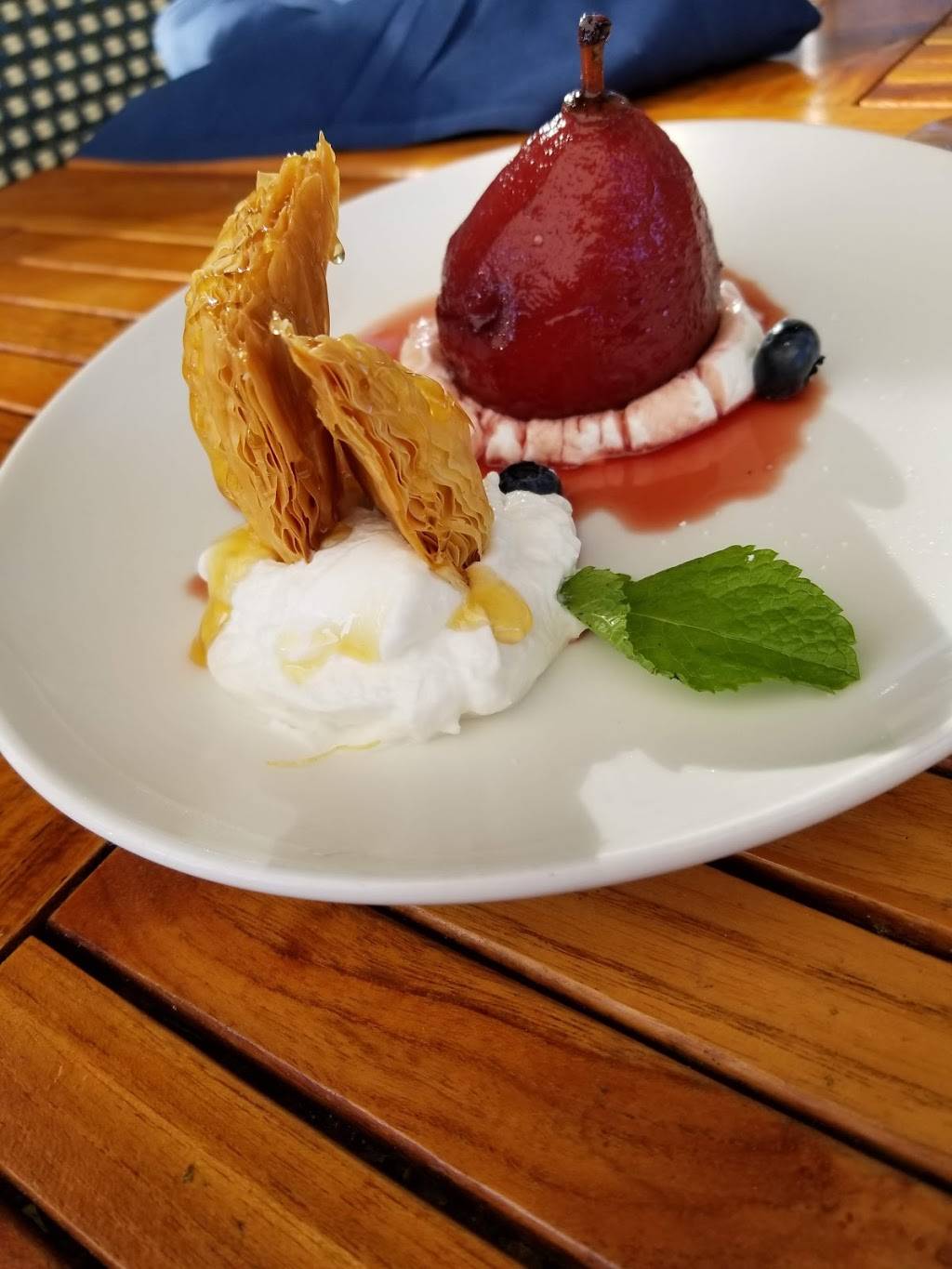 Estia Taverna | restaurant | 222 N Radnor Chester Rd, Wayne, PA 19087, USA | 4845817124 OR +1 484-581-7124