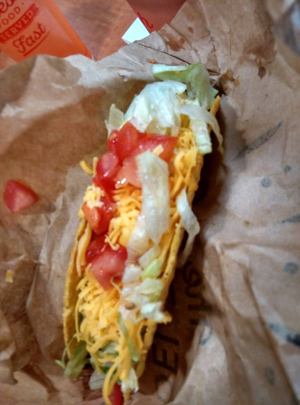 Del Taco | meal takeaway | 2410 E Chapman Ave, Fullerton, CA 92831, USA | 7148705932 OR +1 714-870-5932