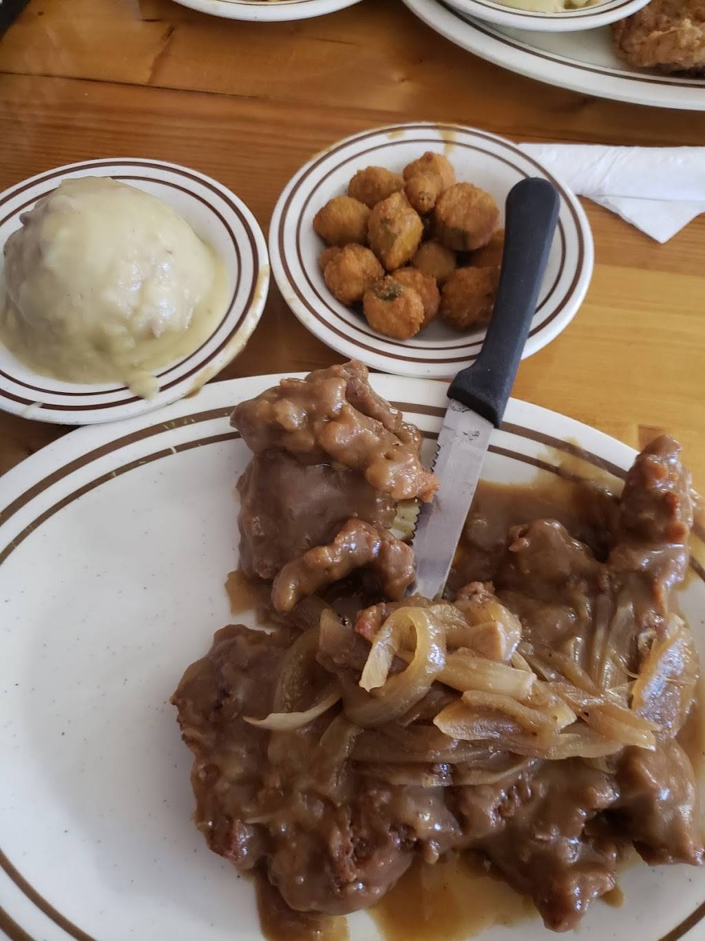 Famous Amos | restaurant | 3911 University Blvd W, Jacksonville, FL 32207, USA | 9047312322 OR +1 904-731-2322