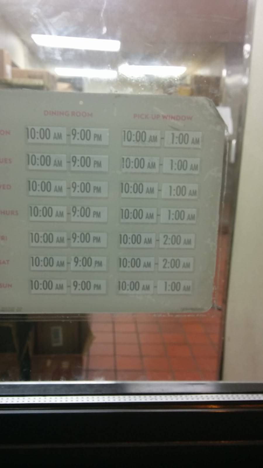 Wendys | restaurant | 4805 W Broad St, Richmond, VA 23230, USA | 8043553634 OR +1 804-355-3634