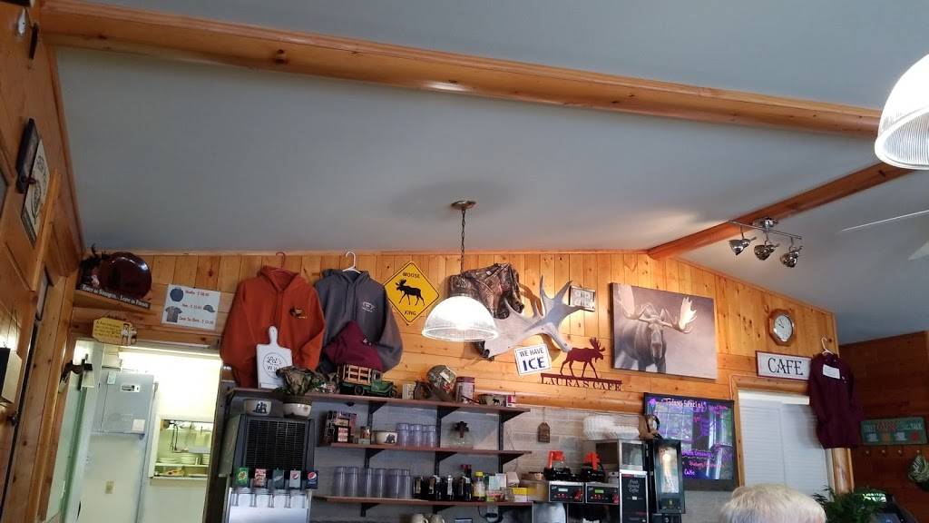 Lauras Cafe | restaurant | 6694 State Rd 17, Rhinelander, WI 54501, USA | 7152721616 OR +1 715-272-1616