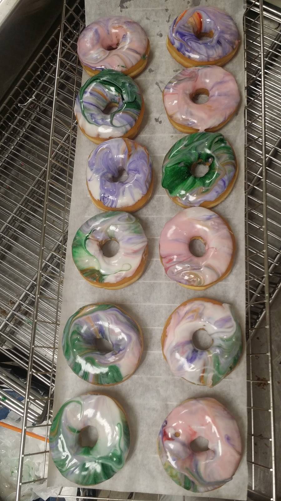 Dunkin Donuts | cafe | 1622 W Kennedy Blvd, Tampa, FL 33606, USA | 8132533322 OR +1 813-253-3322