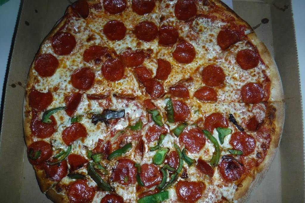 Pinocchios Pizza | restaurant | 811 S Pinellas Ave, Tarpon Springs, FL 34689, USA | 7277851400 OR +1 727-785-1400