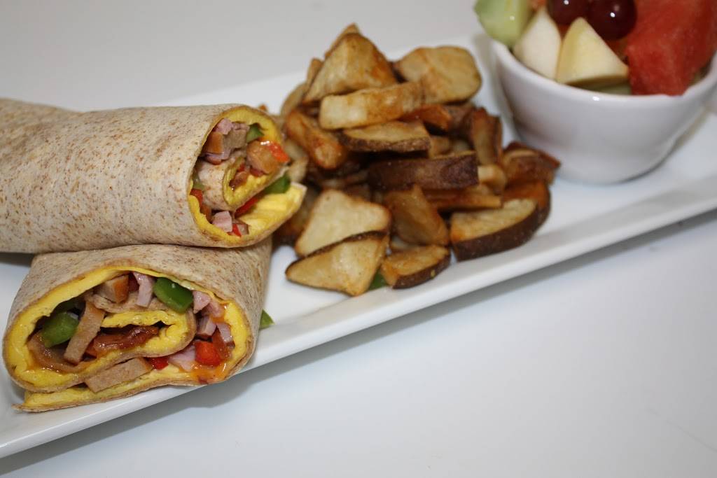 Restaurant agostinos | restaurant | 3353 Boulevard Royal, Shawinigan, QC G9N 8K7, Canada | 8195398242 OR +1 819-539-8242