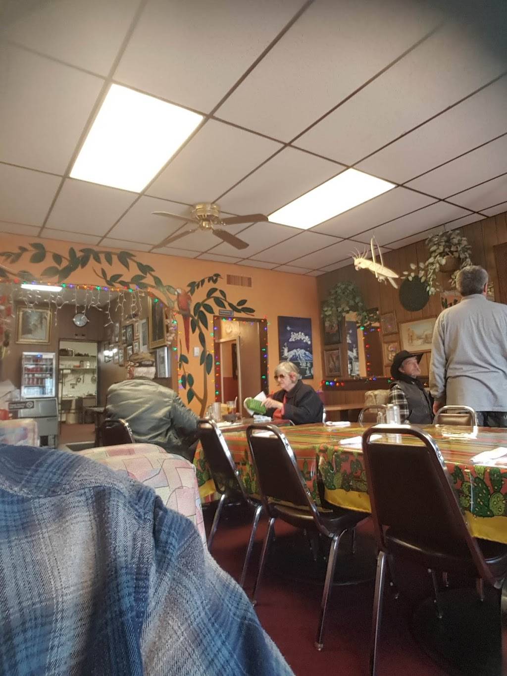 Vallejos Restaurant | restaurant | 111 S Corona St, Colorado Springs, CO 80903, USA | 7196350980 OR +1 719-635-0980