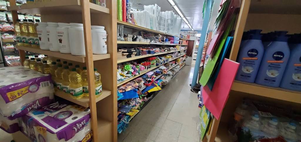 La Colmenita Market & Salvadoran Restaurant | restaurant | 5937 Vineland Ave, North Hollywood, CA 91601, USA | 8187540451 OR +1 818-754-0451