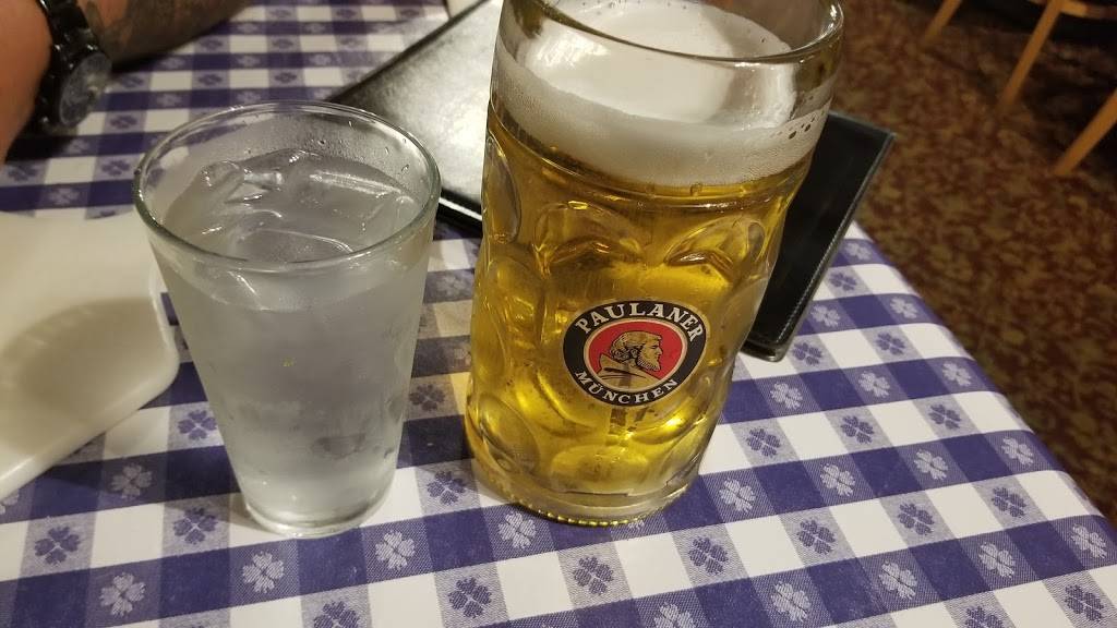 Gasthof Zur Gemutlichkeit | restaurant | 2300 University Ave NE, Minneapolis, MN 55418, USA | 6127813860 OR +1 612-781-3860