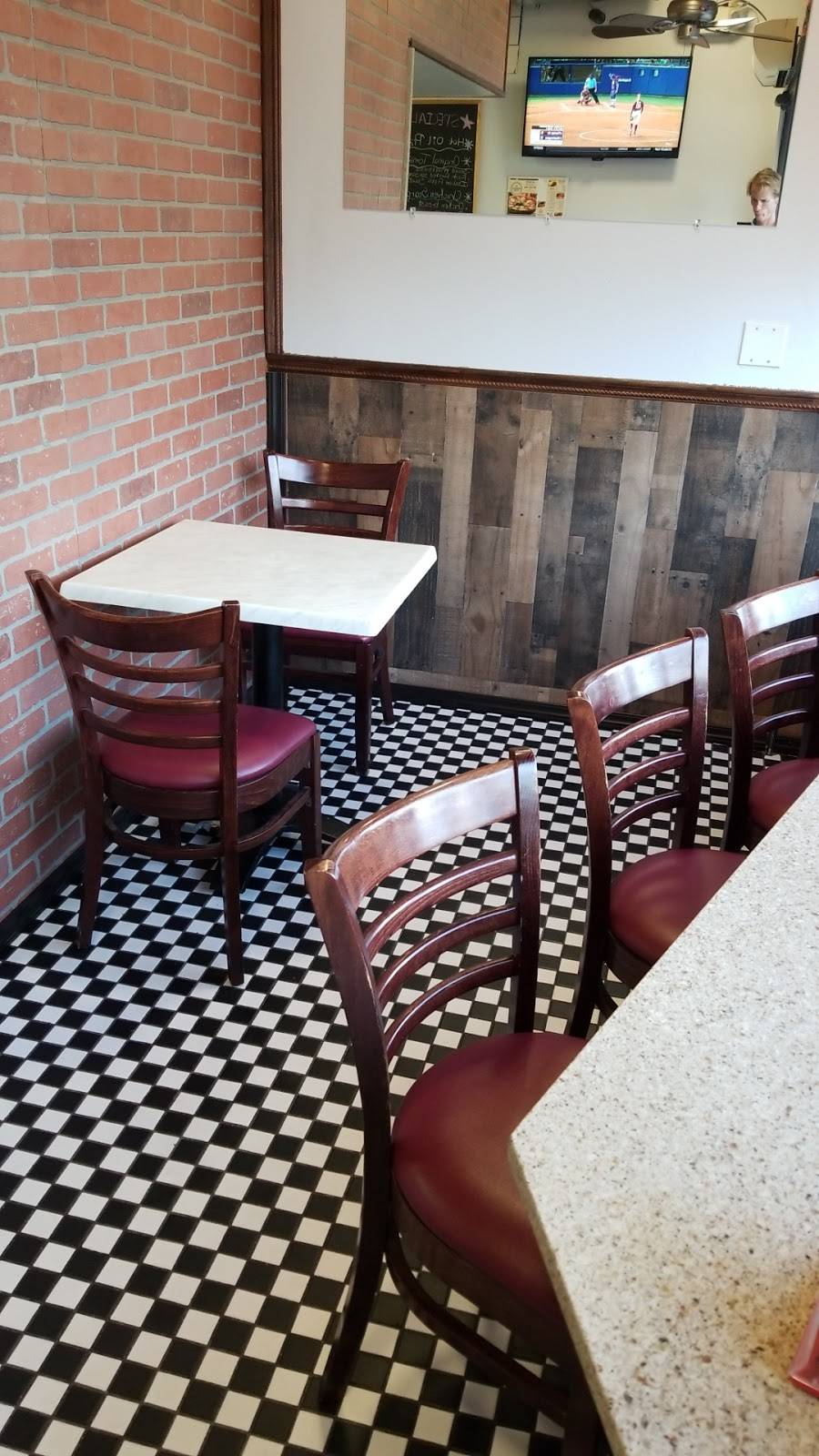 Greenwich Pizzeria | restaurant | 1072 E Putnam Ave, Riverside, CT 06878, USA | 2036371000 OR +1 203-637-1000