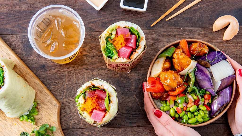 Chin Chin Street Side Kitchen | restaurant | 363 Bremner Blvd, Toronto, ON M5V 3V4, Canada | 4169011990 OR +1 416-901-1990